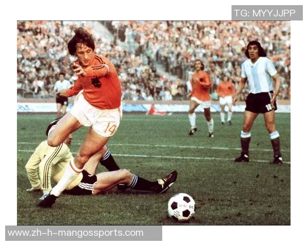 世界足球史上十大金左脚球星盘点及其传奇成就解析 世界足球史上十大金左脚球星盘点及其传奇成就解析